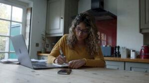 Inexpensive and free ways to run a freelance business